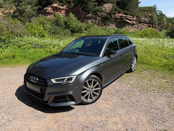 Audi A3 1.0 TFSI Black Edition Sportback Euro 6 (s/s) 5dr