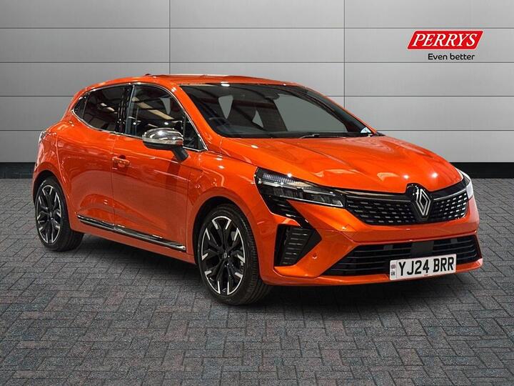 Renault Clio 1.6 E-TECH Techno Auto Euro 6 (s/s) 5dr Renault Clio 1.6 E-TECH Techno Auto Euro 6 (s/s) 5dr