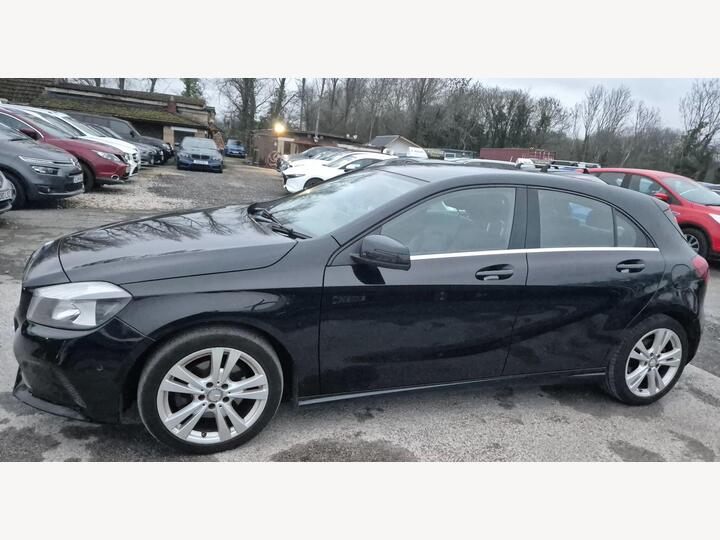 Mercedes-Benz A Class 2.1 A200d Sport (Executive) 7G-DCT Euro 6 (s/s) 5dr