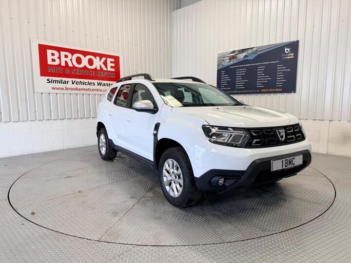 Dacia Duster 1.3 TCe Comfort Euro 6 (s/s) 5dr Dacia Duster 1.3 TCe Comfort Euro 6 (s/s) 5dr