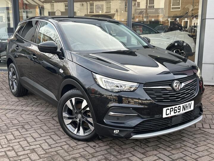Vauxhall GRANDLAND 1.2 Turbo SRi Nav Euro 6 (s/s) 5dr