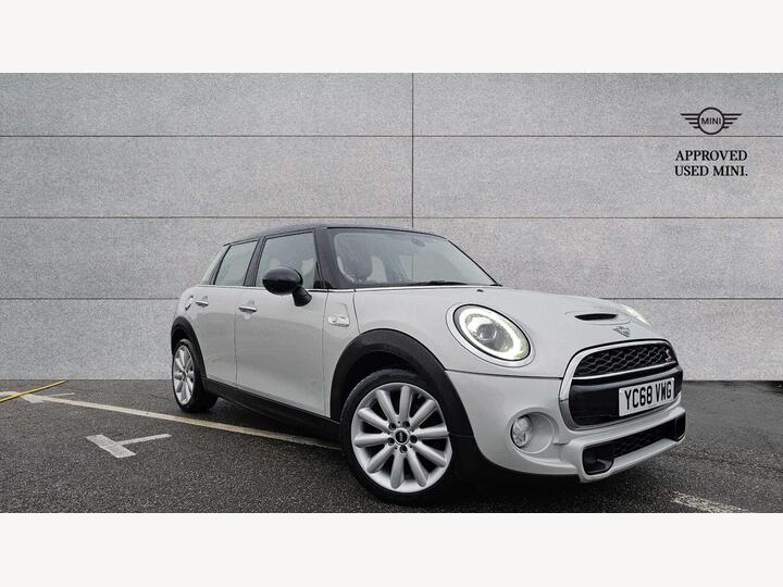 MINI HATCH 2.0 Cooper S Euro 6 (s/s) 5dr