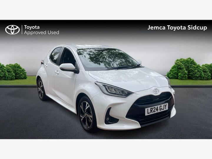 Toyota Yaris 1.5 VVT-h Design E-CVT Euro 6 (s/s) 5dr