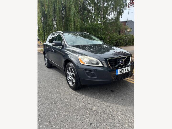 Volvo XC60 2.4 D5 SE Lux Geartronic AWD Euro 5 5dr