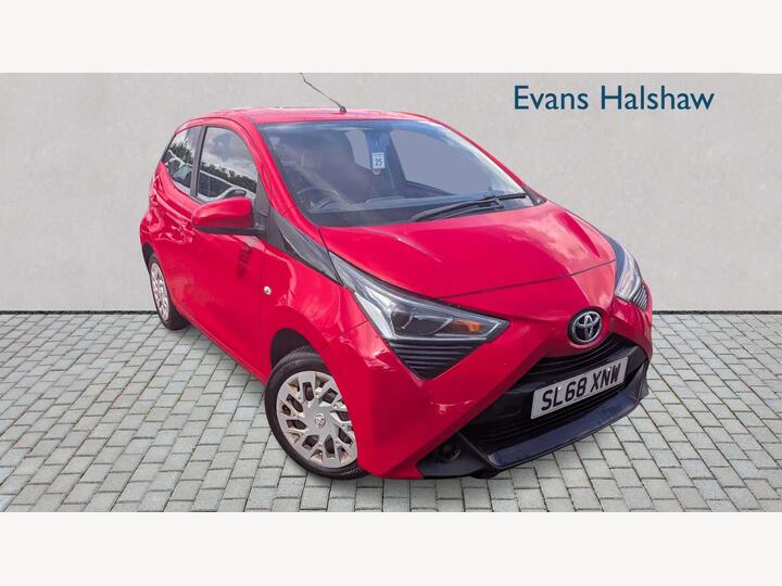 Toyota Aygo 1.0 VVT-i X-play Euro 6 5dr