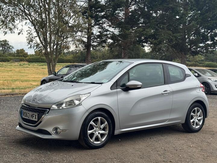 Peugeot 208 1.2 VTi Active Euro 5 3dr