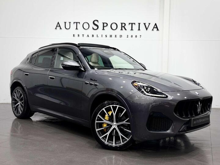 Maserati GRECALE 2.0 MHEV Modena ZF 4WD Euro 6 (s/s) 5dr