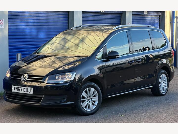 Volkswagen Sharan 2.0 TDI SE Nav DSG Euro 6 (s/s) 5dr