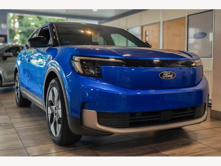 Ford Explorer Extended Range 77kWh Premium Auto 5dr