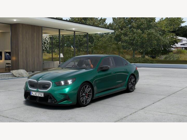 BMW M5 4.4 22.1kWh Steptronic XDrive Euro 6 (s/s) 4dr