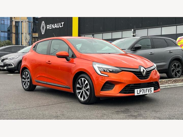 Renault Clio 1.6 E-TECH Iconic Auto Euro 6 (s/s) 5dr