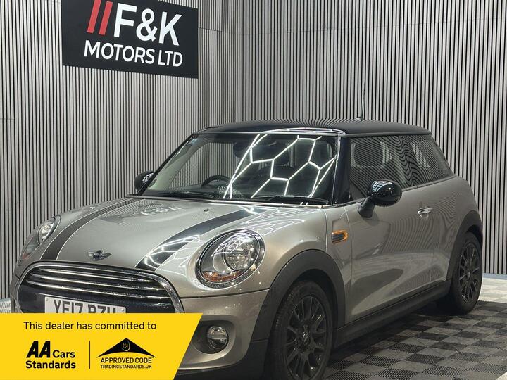 MINI Hatch 1.5 Cooper Auto Euro 6 (s/s) 3dr
