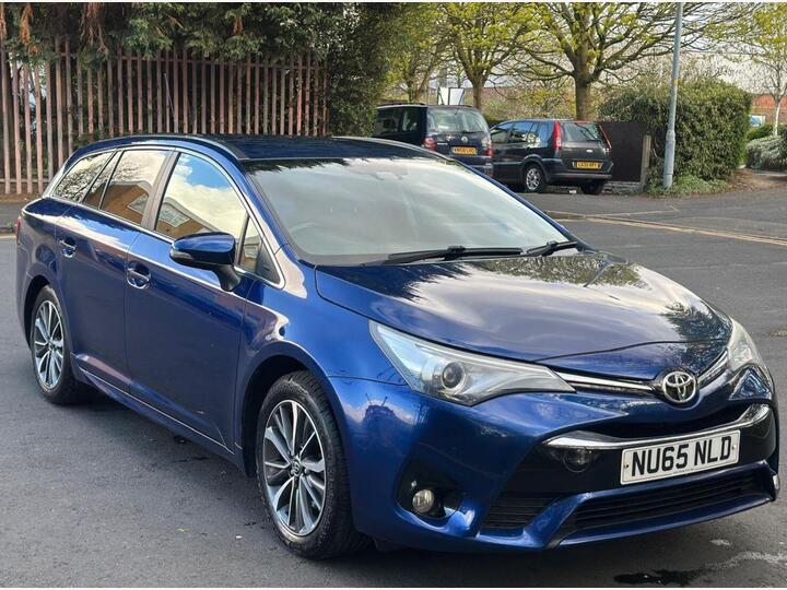 Toyota Avensis 2.0 D-4D Business Edition Plus Touring Sports Euro 6 (s/s) 5dr