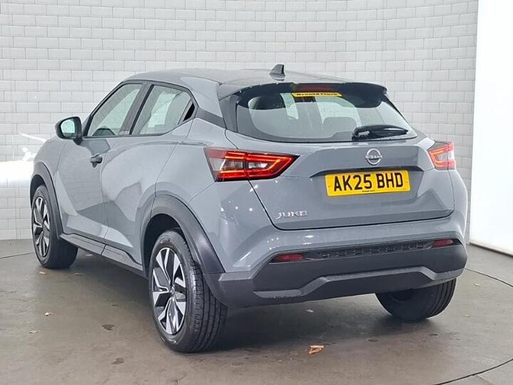 Nissan Juke 1.0 DIG-T Acenta Premium DCT Auto Euro 6 (s/s) 5dr
