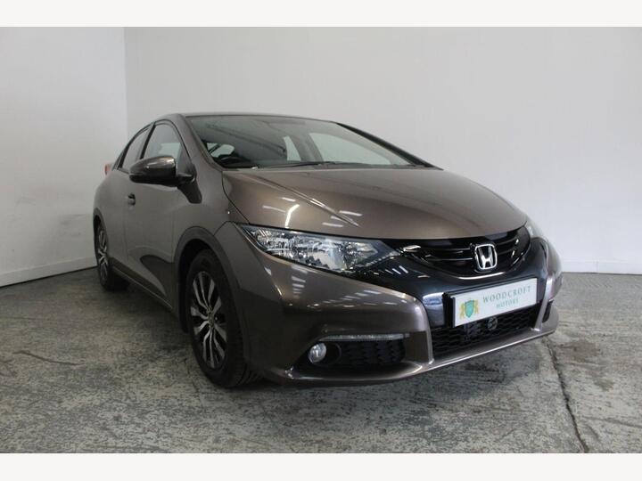 Honda Civic 1.6 I-DTEC ES-T Euro 5 (s/s) 5dr