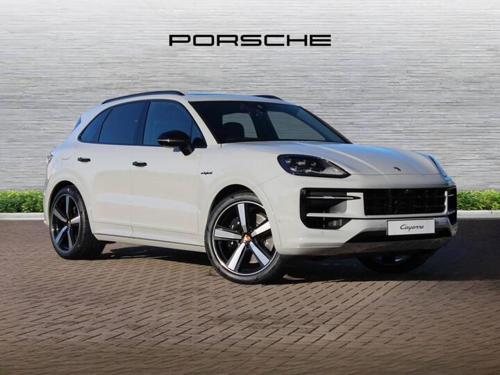 Porsche Cayenne 3.0 V6 E-Hybrid 25.9kWh S Black Edition TiptronicS 4WD Euro 6 (s/s) 5dr