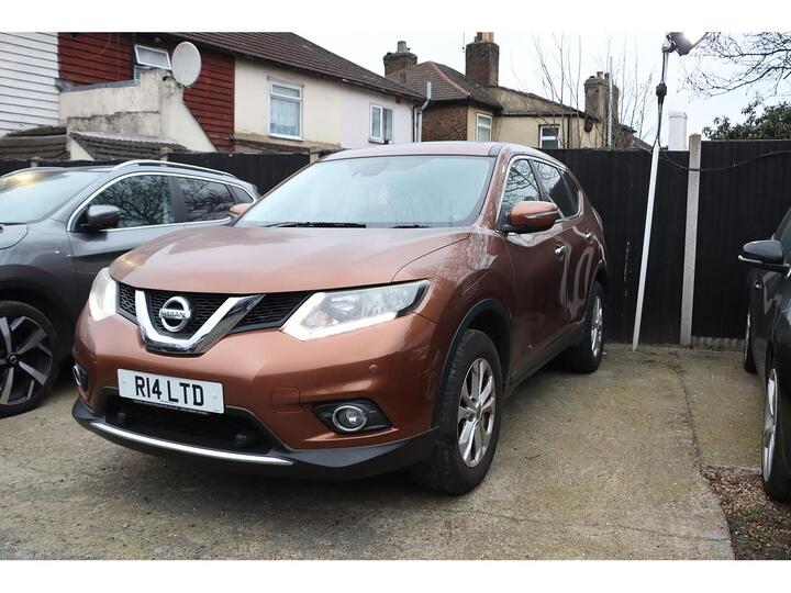 Nissan X-Trail 1.6 DIG-T Acenta Euro 6 (s/s) 5dr Nissan X-Trail 1.6 DIG-T Acenta Euro 6 (s/s) 5dr