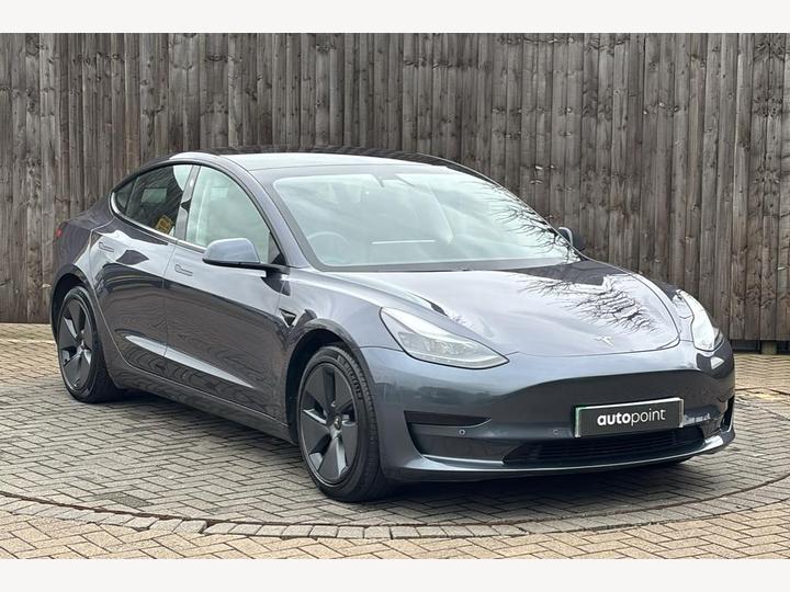 Tesla MODEL 3 Standard Range Plus Auto RWD 4dr