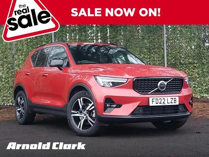 Volvo XC40 2.0 B3 MHEV Plus DCT Auto Euro 6 (s/s) 5dr