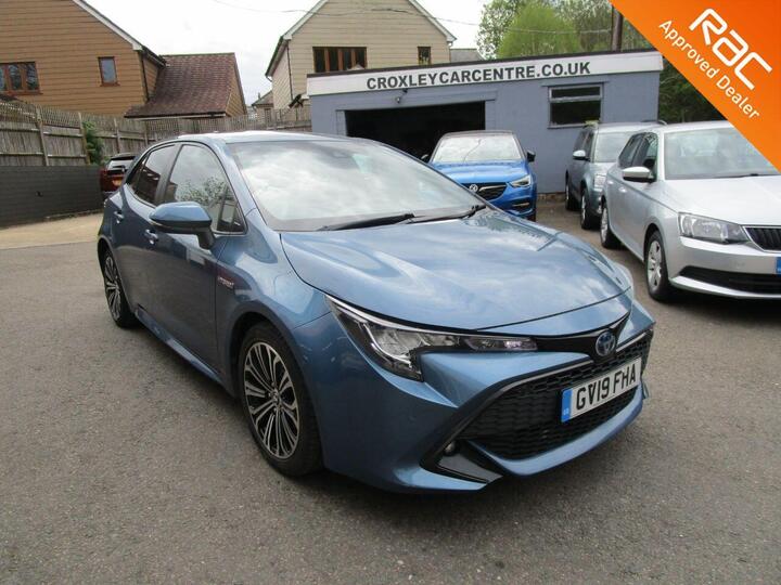 Toyota COROLLA 1.8 VVT-h Design CVT Euro 6 (s/s) 5dr