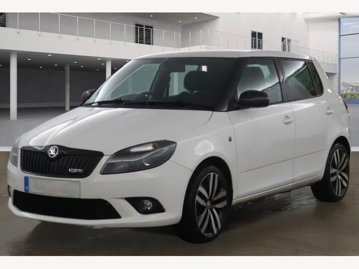 Skoda Fabia 1.4 TSI VRS S2000 DSG Euro 5 5dr