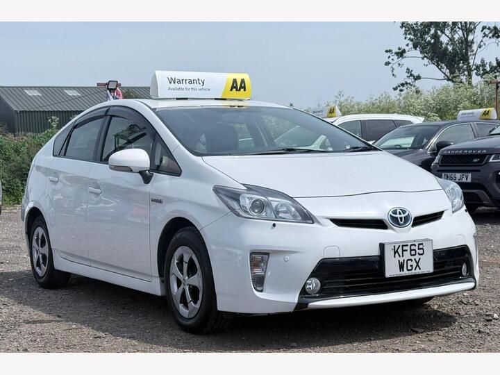 Toyota Prius 1.8 VVT-h CVT Euro 5 (s/s) 5dr Toyota Prius 1.8 VVT-h CVT Euro 5 (s/s) 5dr