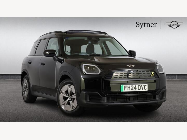 MINI Countryman SE 66.5kWh Classic Auto ALL4 5dr