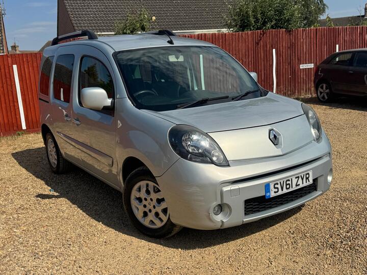 Renault Kangoo 1.5 DCi Dynamique TomTom Euro 5 5dr