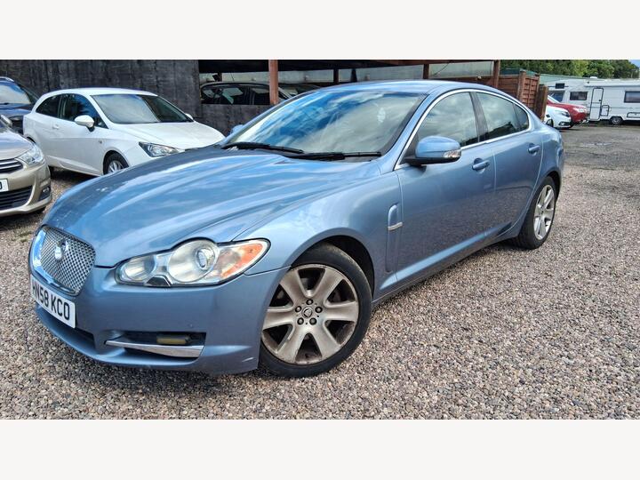Jaguar XF 2.7d V6 Premium Luxury Auto Euro 4 4dr