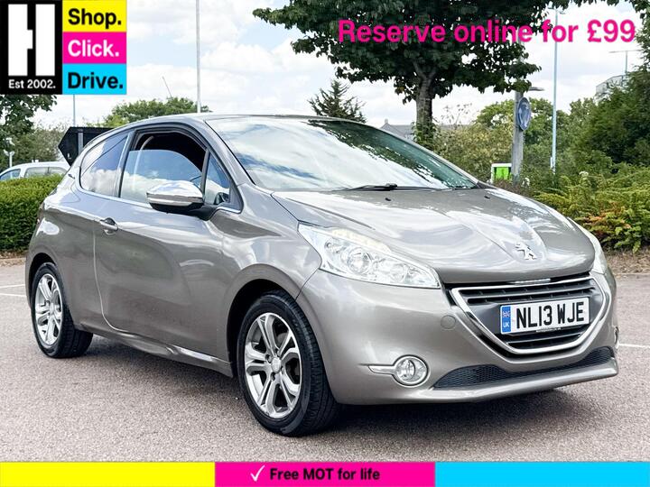 Peugeot 208 1.2 VTi Allure Euro 5 3dr