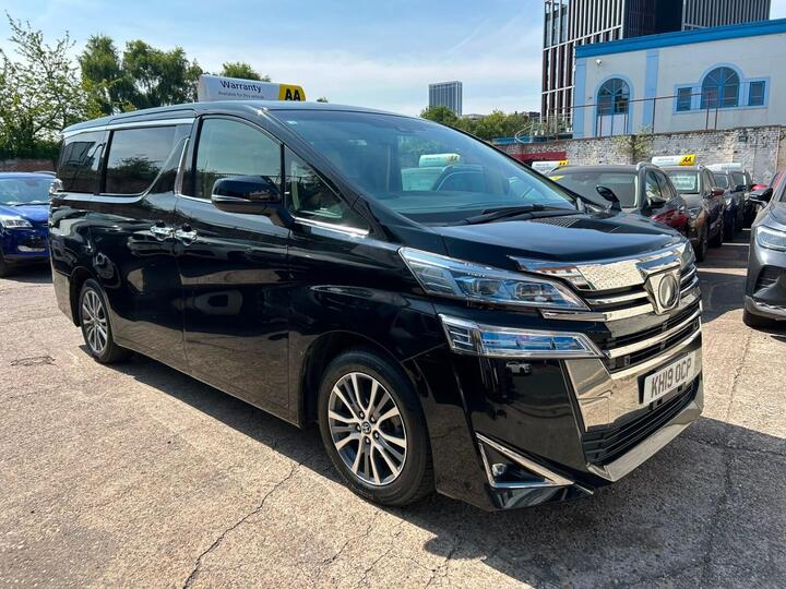 Toyota Vellfire 2.4 PETROL 8 SEATER