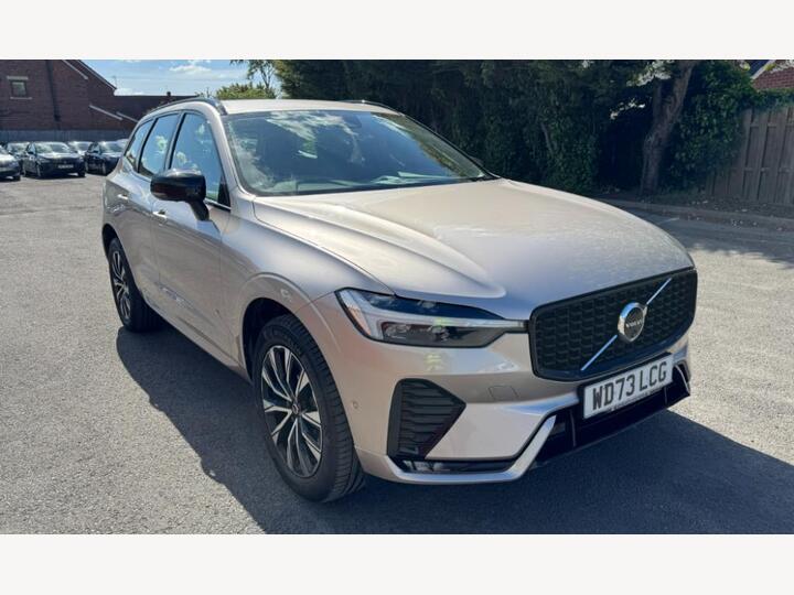 Volvo XC60 2.0 B4 MHEV Plus Auto AWD Euro 6 (s/s) 5dr
