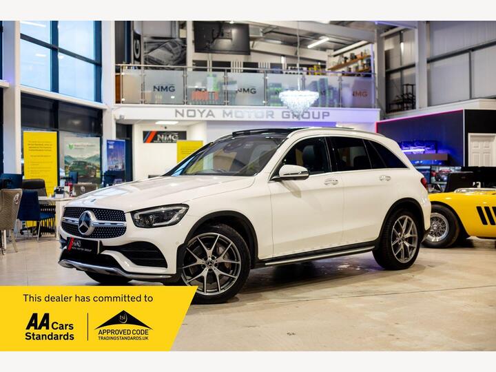 Mercedes-Benz GLC 2.0 GLC300d AMG Line (Premium Plus) G-Tronic+ 4MATIC Euro 6 (s/s) 5dr Mercedes-Benz GLC 2.0 GLC300d AMG Line (Premium Plus) G-Tronic+ 4MATIC Euro 6 (s/s) 5dr