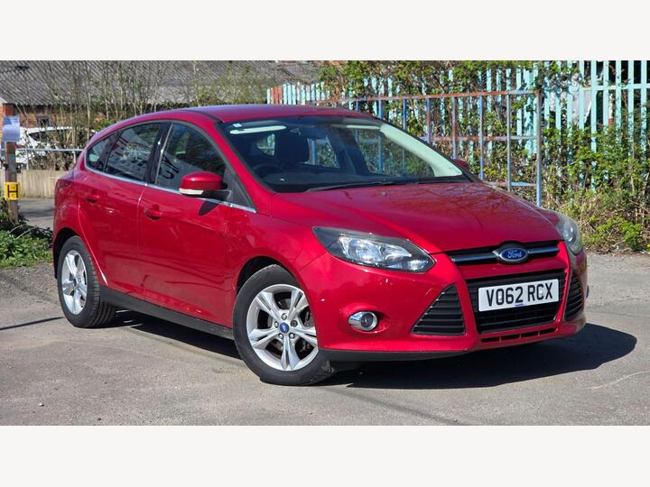Ford Focus 1.6 Zetec Powershift Euro 5 5dr