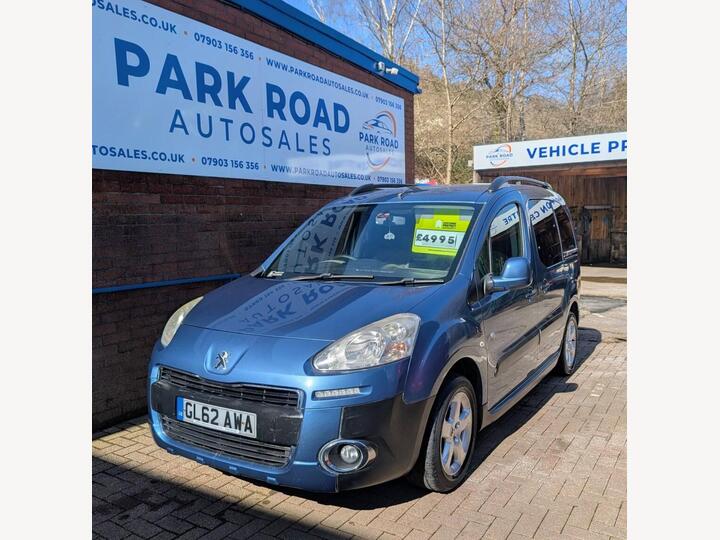 Peugeot PARTNER TEPEE 1.6 HDi 8v Tepee Outdoor 5dr Peugeot PARTNER TEPEE 1.6 HDi 8v Tepee Outdoor 5dr