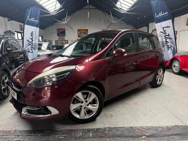 Renault SCENIC 1.5 DCi Dynamique TomTom Euro 5 (s/s) 5dr