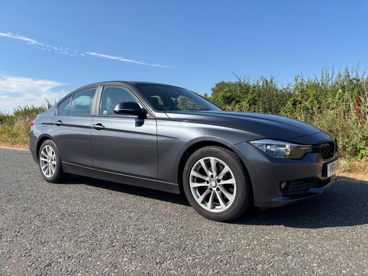 BMW 3 Series 2.0 320d SE Auto Euro 5 (s/s) 4dr