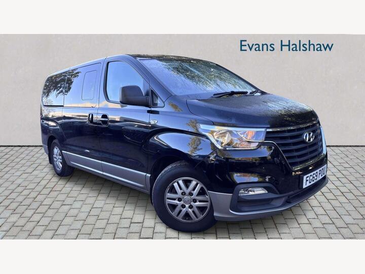 Hyundai I800 DIESEL ESTATE 2.5 CRDi SE Nav Euro 6 5dr
