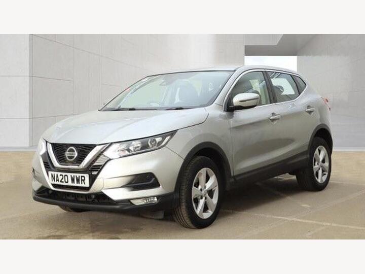 Nissan Qashqai 1.3 DIG-T Acenta Premium Euro 6 (s/s) 5dr