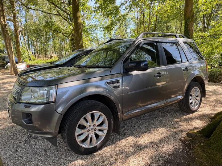 Land Rover Freelander 2 2.2 SD4 HSE CommandShift 4WD Euro 5 5dr Land Rover Freelander 2 2.2 SD4 HSE CommandShift 4WD Euro 5 5dr