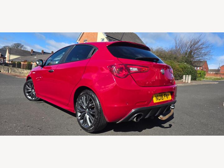 Alfa Romeo Giulietta 1.4 TB MultiAir Super Euro 6 (s/s) 5dr