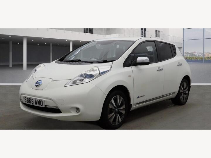 Nissan LEAF 24kWh Tekna Auto 5dr