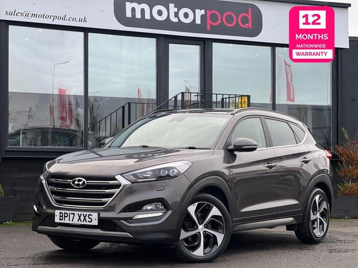 Hyundai TUCSON 2.0 CRDi Premium SE 4WD Euro 6 5dr Hyundai TUCSON 2.0 CRDi Premium SE 4WD Euro 6 5dr