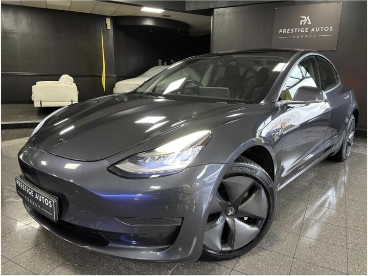 Tesla Model 3 Standard Range Plus Auto RWD 4dr