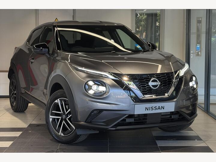 Nissan Juke 1.0 DIG-T N-Connecta DCT Auto Euro 6 (s/s) 5dr