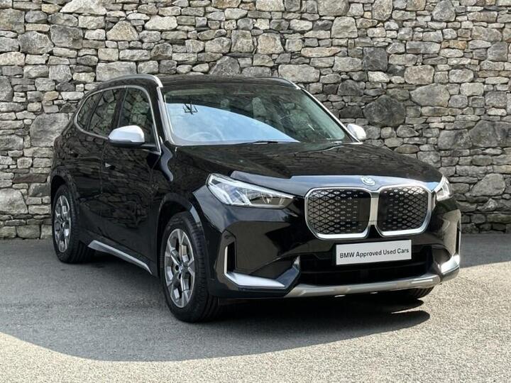 BMW IX1 30 66.5kWh XLine Auto XDrive 5dr (11kW Charger)