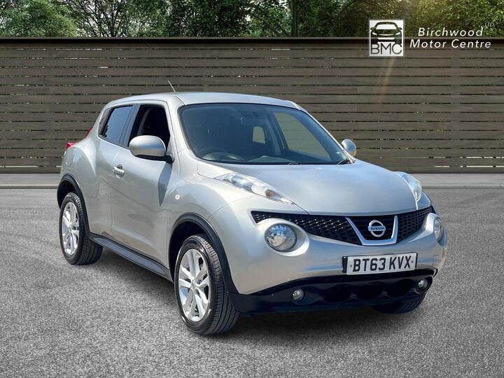 Nissan JUKE 1.6 Acenta Premium CVT Euro 5 5dr