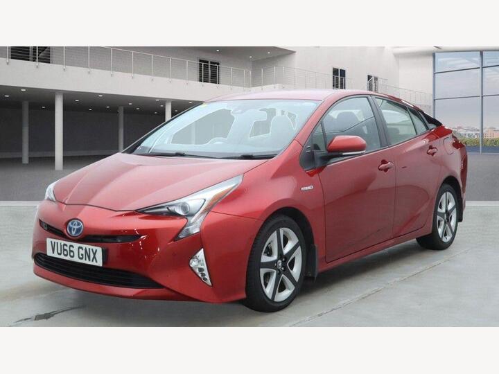 Toyota Prius 1.8 VVT-h Excel CVT Euro 6 (s/s) 5dr (15in Alloy)