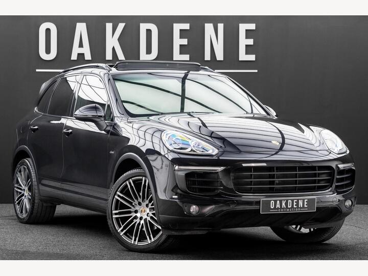 Porsche Cayenne 3.0 TD V6 TiptronicS 4WD Euro 6 (s/s) 5dr Porsche Cayenne 3.0 TD V6 TiptronicS 4WD Euro 6 (s/s) 5dr