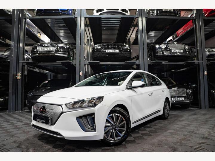 Hyundai IONIQ 38.3kWh Premium Auto 5dr